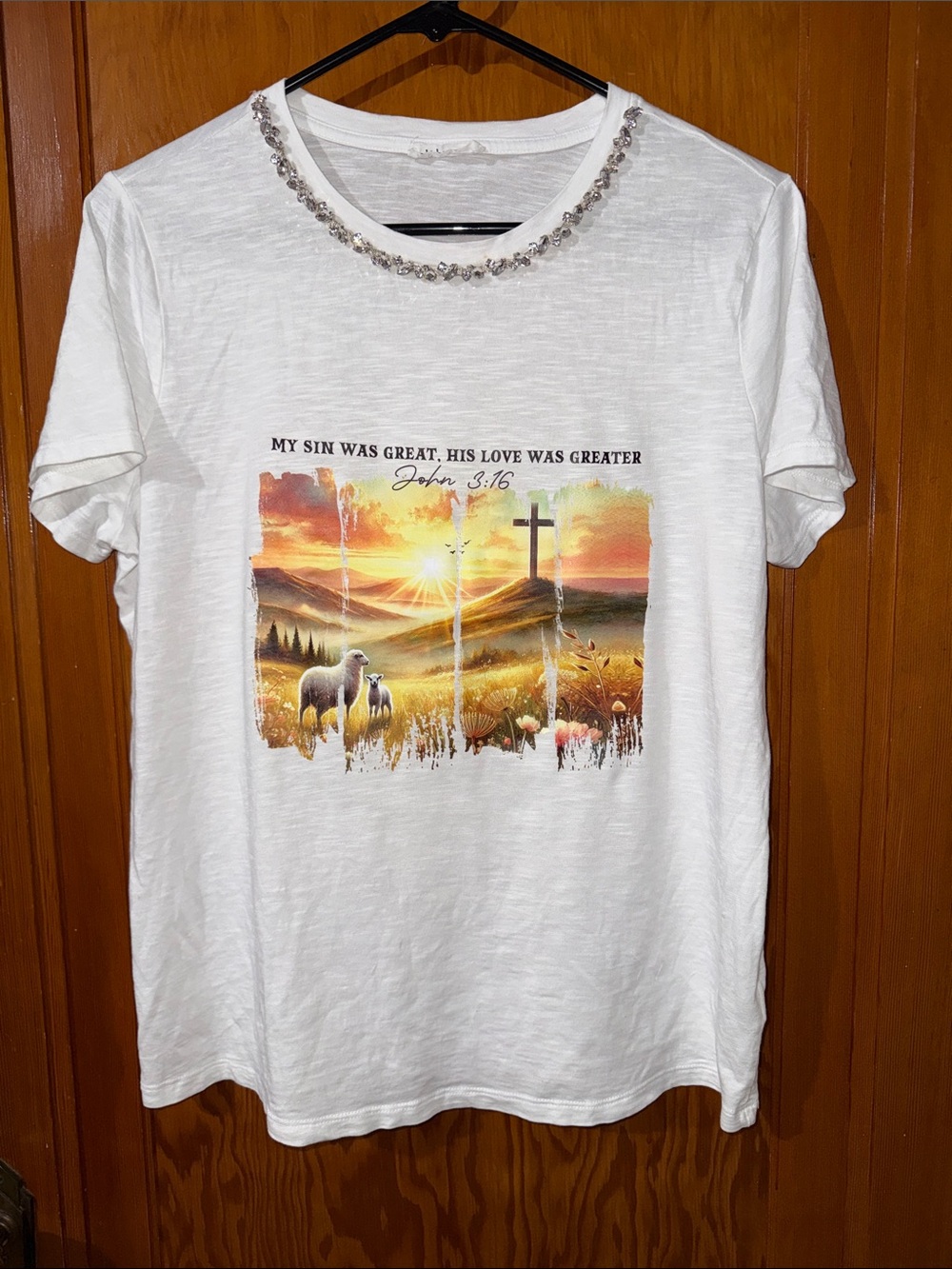 Edgely White  Tee with Sunrise Scenic Cross & Lambs Print